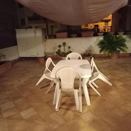 Appartamento Deluxe Centrale, Γκαέτα Εξωτερικό φωτογραφία