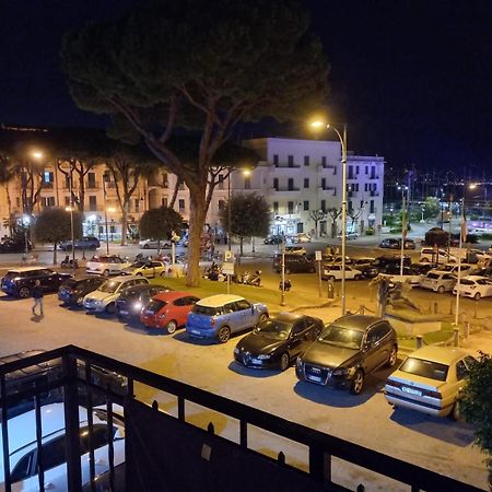 Appartamento Deluxe Centrale, Γκαέτα Εξωτερικό φωτογραφία