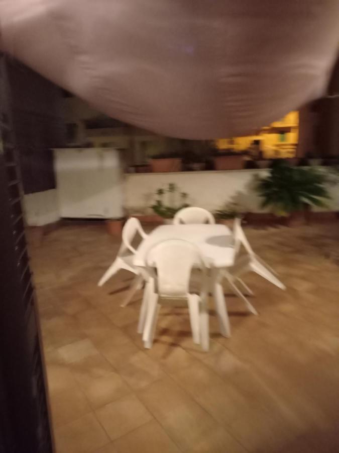 Appartamento Deluxe Centrale, Γκαέτα Εξωτερικό φωτογραφία