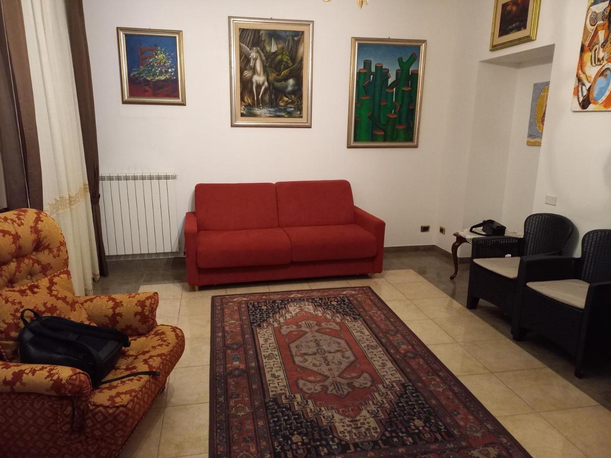 Appartamento Deluxe Centrale, Γκαέτα Εξωτερικό φωτογραφία