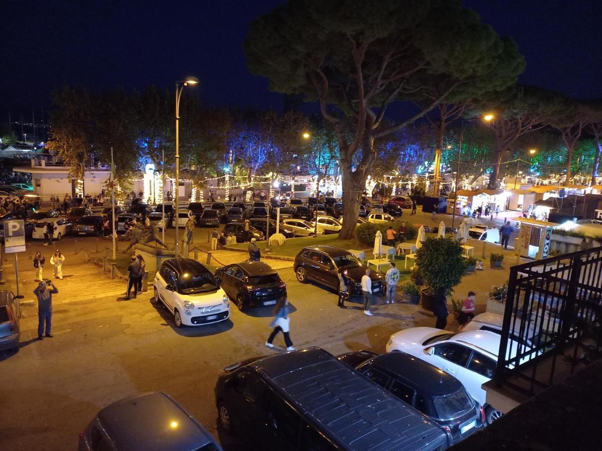 Appartamento Deluxe Centrale, Γκαέτα Εξωτερικό φωτογραφία